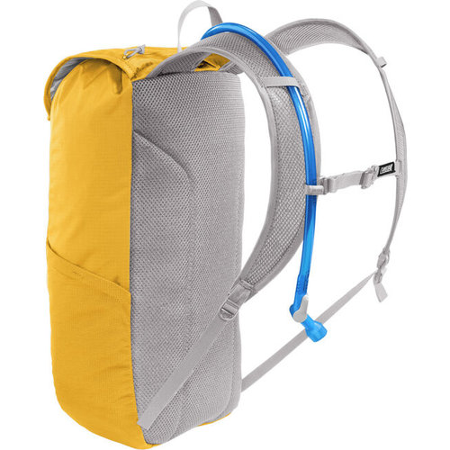 Camelbak Arete 18 Hydration Pack 70oz (Yellow/Silver)