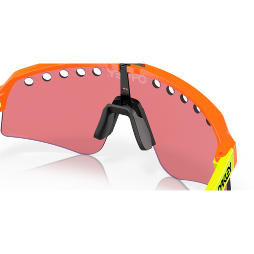 Oakley Oakley Sutro Lite Sweep Orange Sunglasses (Vented Prizm Trail Lenses)