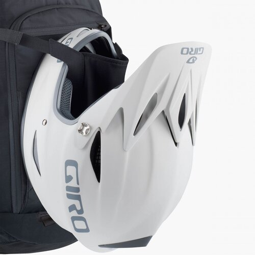EVOC EVOC FR Enduro Blackline 16 Protector Backpack M/L (Black)