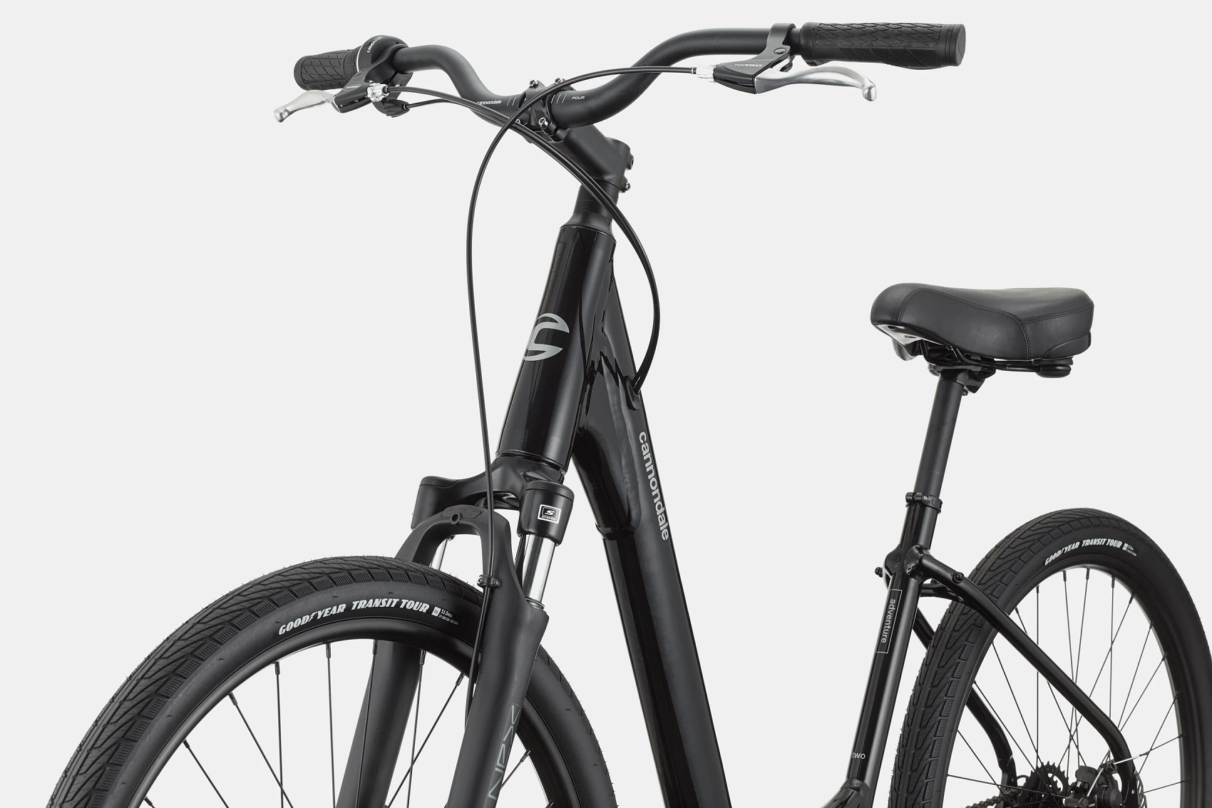 Velo Cannondale Adventure 2 Noir Perle Demers bicyclettes et skis de fond inc
