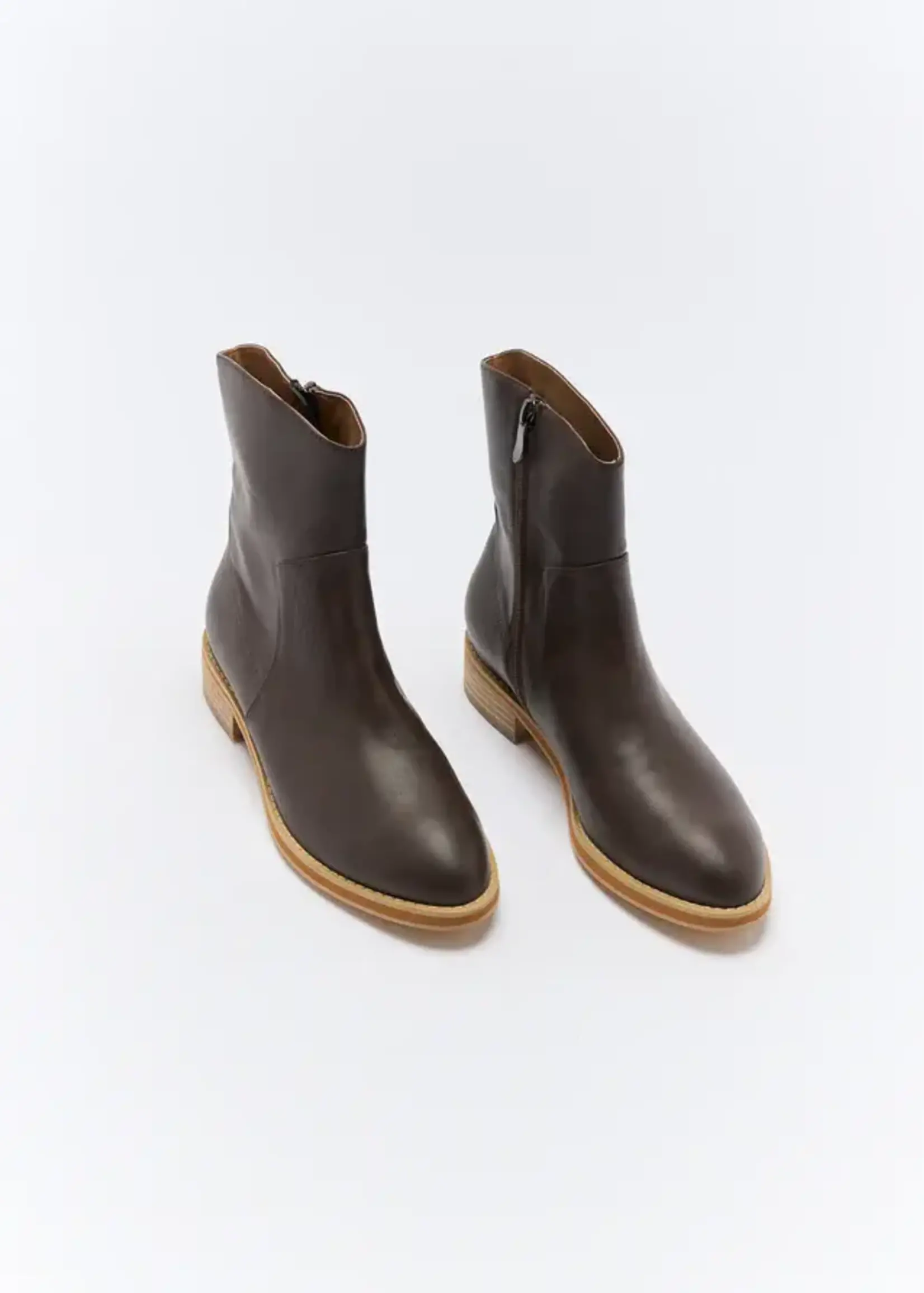 Walnut Walnut Chicago Boot