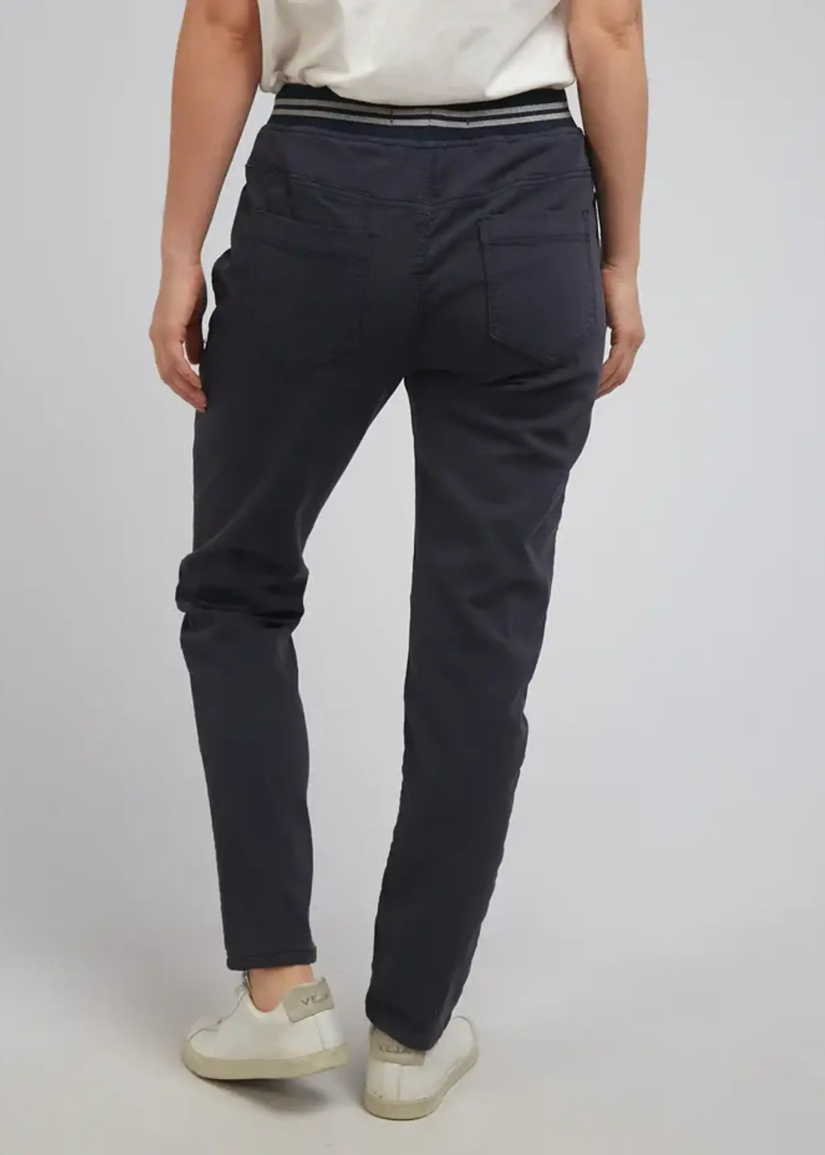 Foxwood Sylvia Jogger