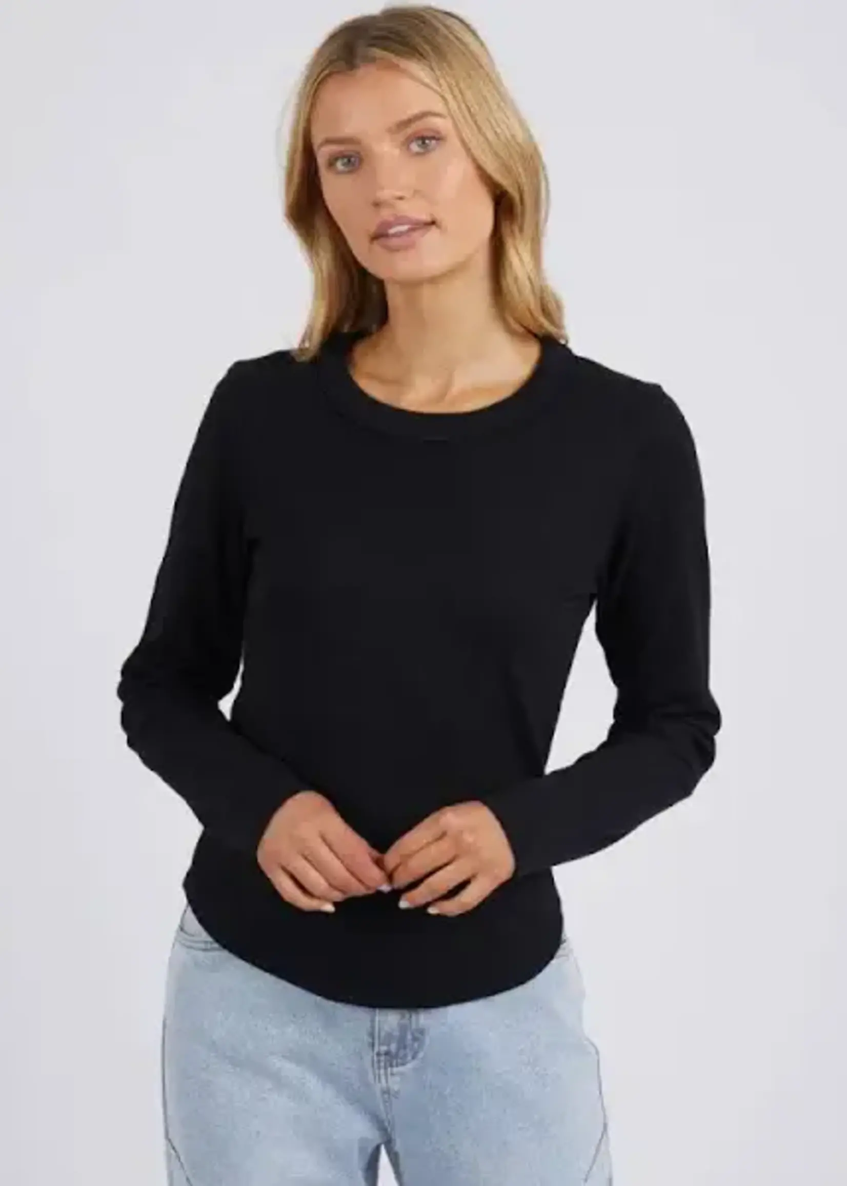 Foxwood Scoop Long Sleeve Tee