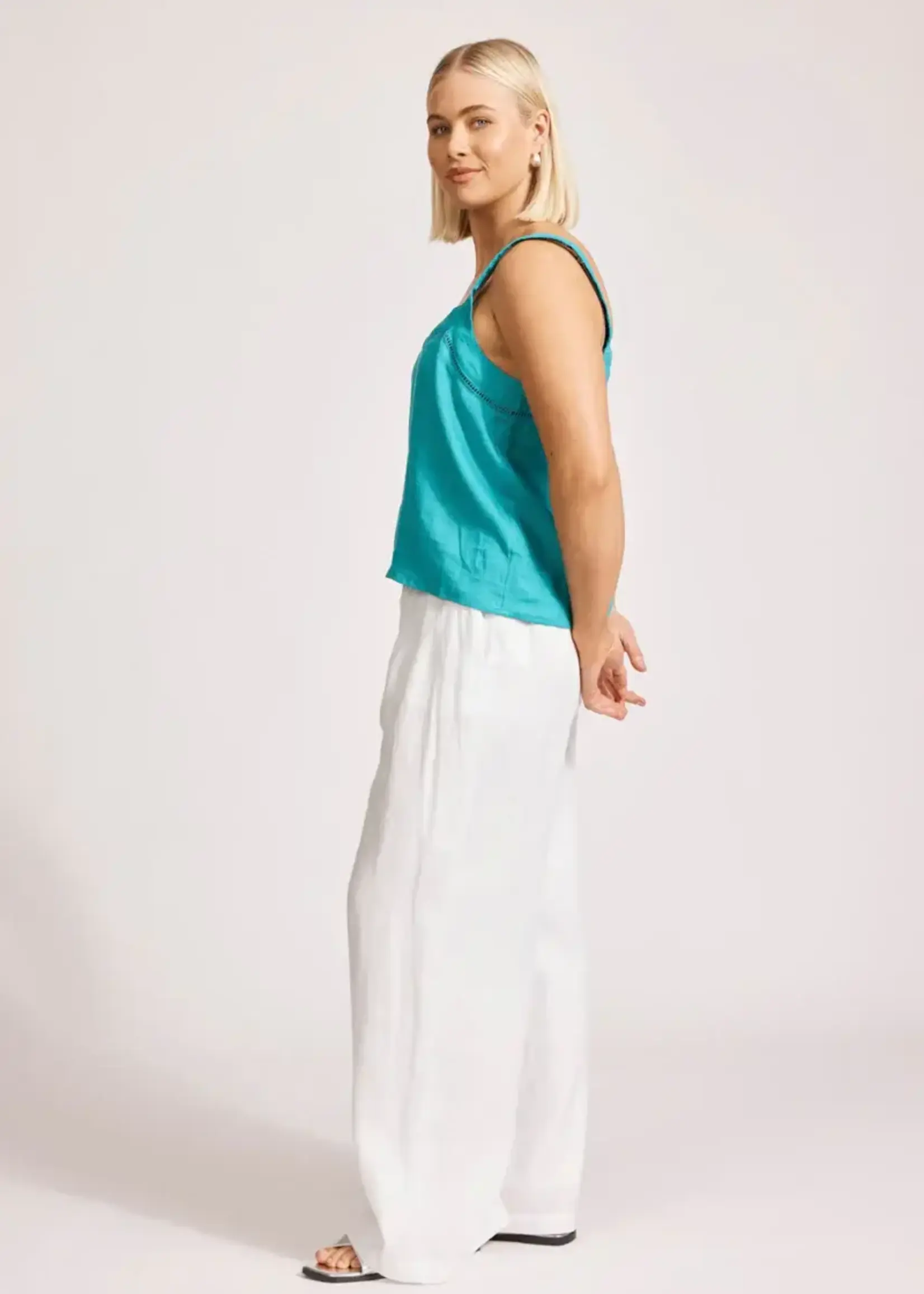 Eb & Ive Miramar Tank