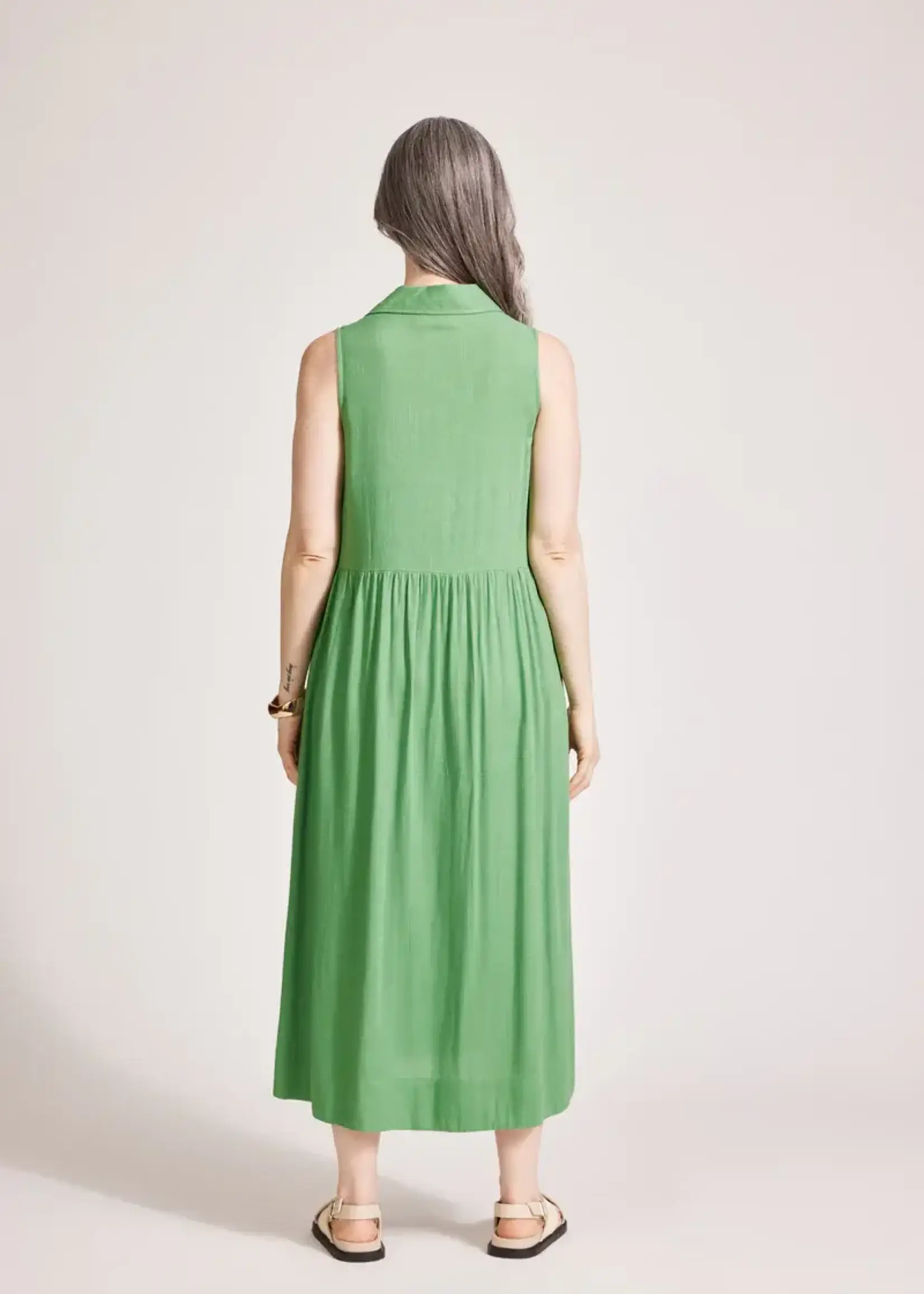 Eb & Ive Alesia Sleeveless Shirt Dress