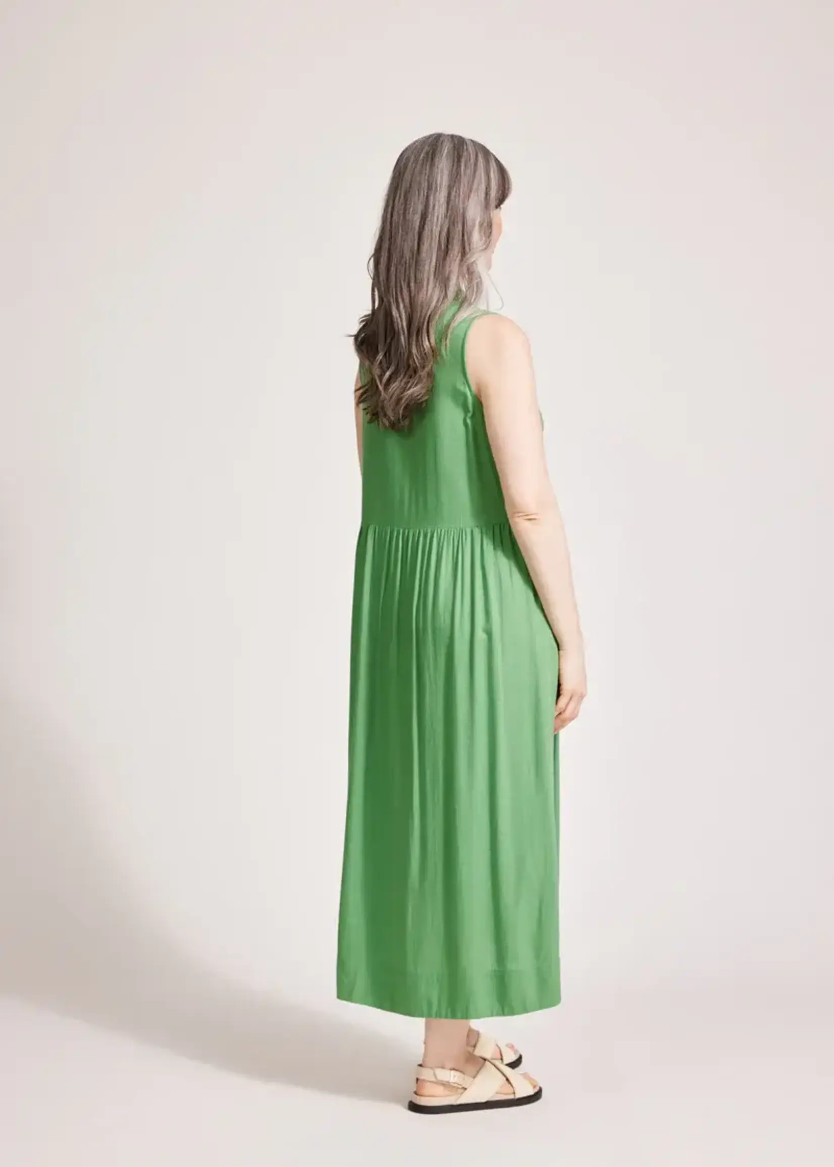 Eb & Ive Alesia Sleeveless Shirt Dress