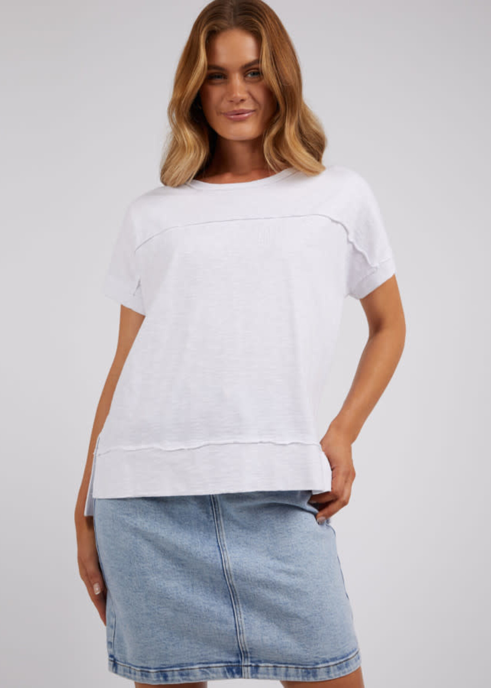 Foxwood Throw On SS tee White