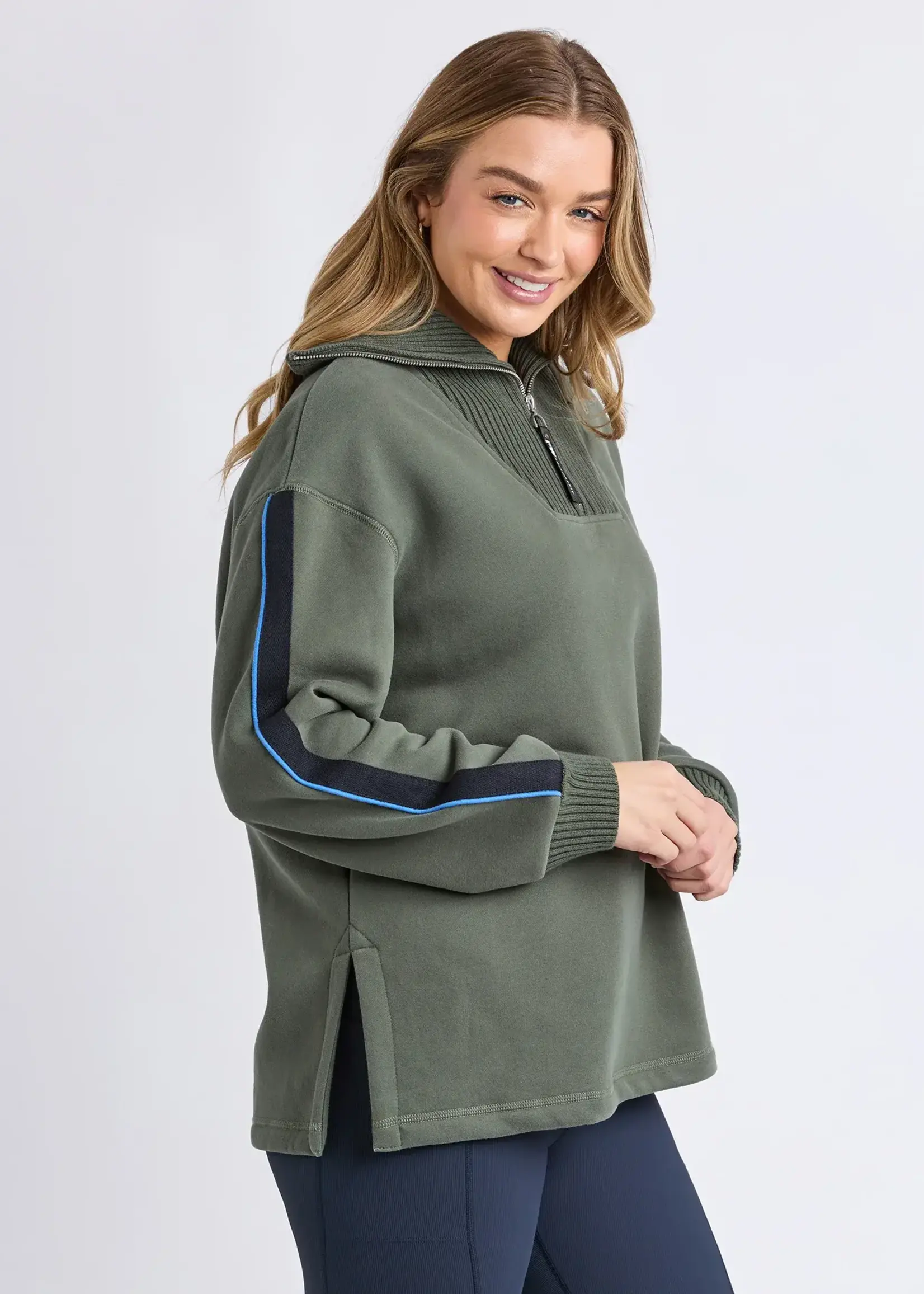 Foxwood Knit Collar Crew
