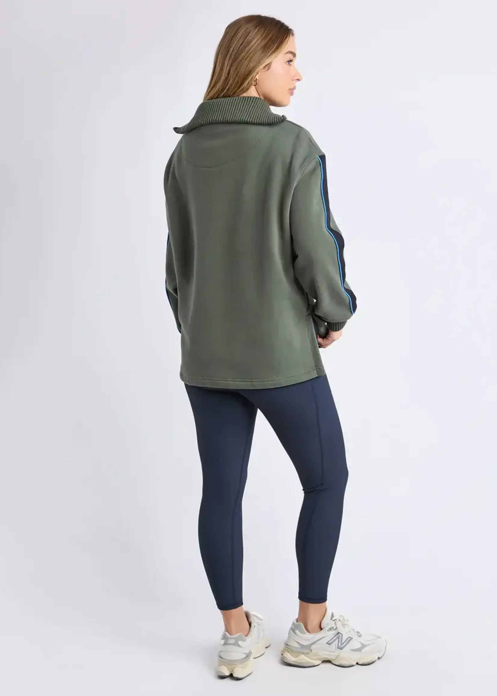 Foxwood Knit Collar Crew