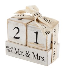 Mud Pie MR & MRS COUNTDOWN BLOCKS