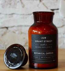 Grant Street Candle Co. Botanical Garden 16 oz Apothecary Jar Candle