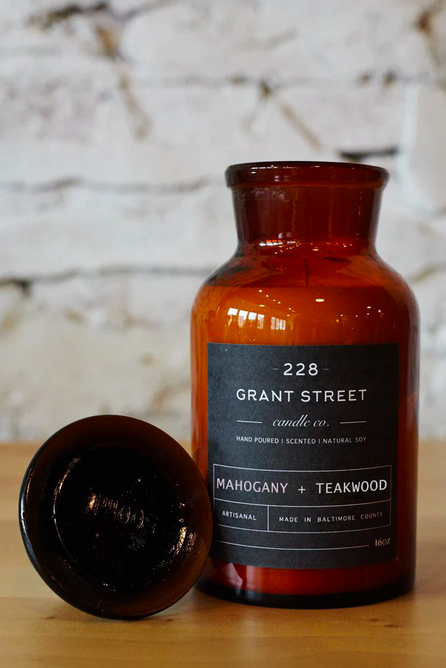 Grant Street Candle Co. Mahogany + Teakwood 16 oz Apothecary Jar Candle