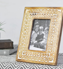 PD Home & Garden 4 X 6 PATTERN WOOD PHOTO FRAME
