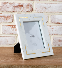 PD Home & Garden 4" X 6" MARBLE FRAME W/ BRASS INLAY