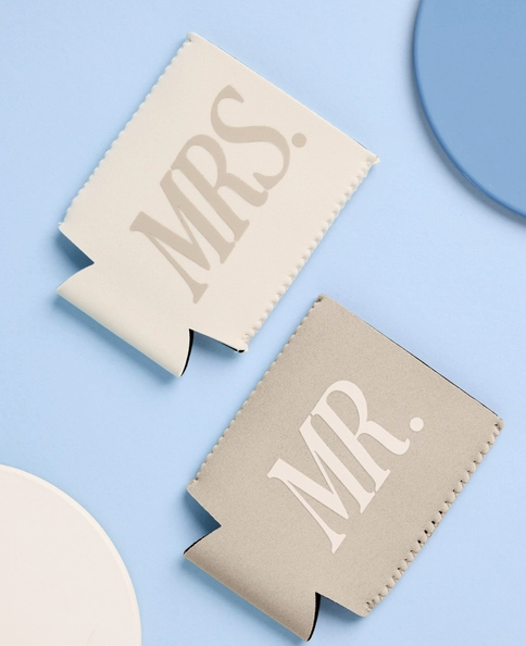 xo, Fetti Mr and Mrs Koozie Set