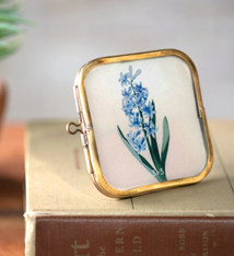 PD Home & Garden 3 X 3 ANTIQUE BRASS PHOTO FRAME