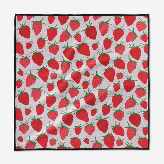 Geometry Strawberry Sniff Paw Towel