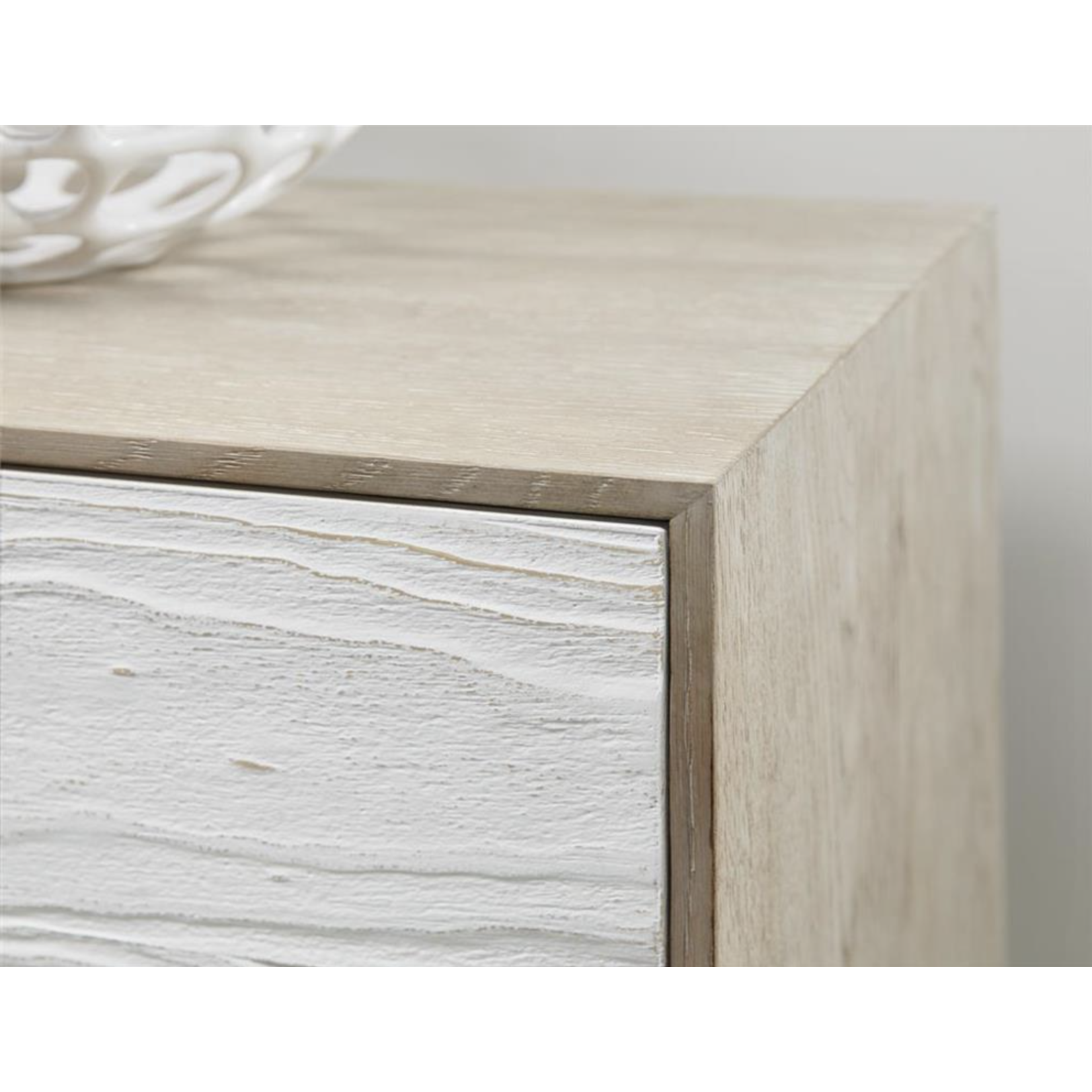 Outside The Box 80x18x32 Hooker Furniture White & Champagne 2 Door 3 Drawer Console