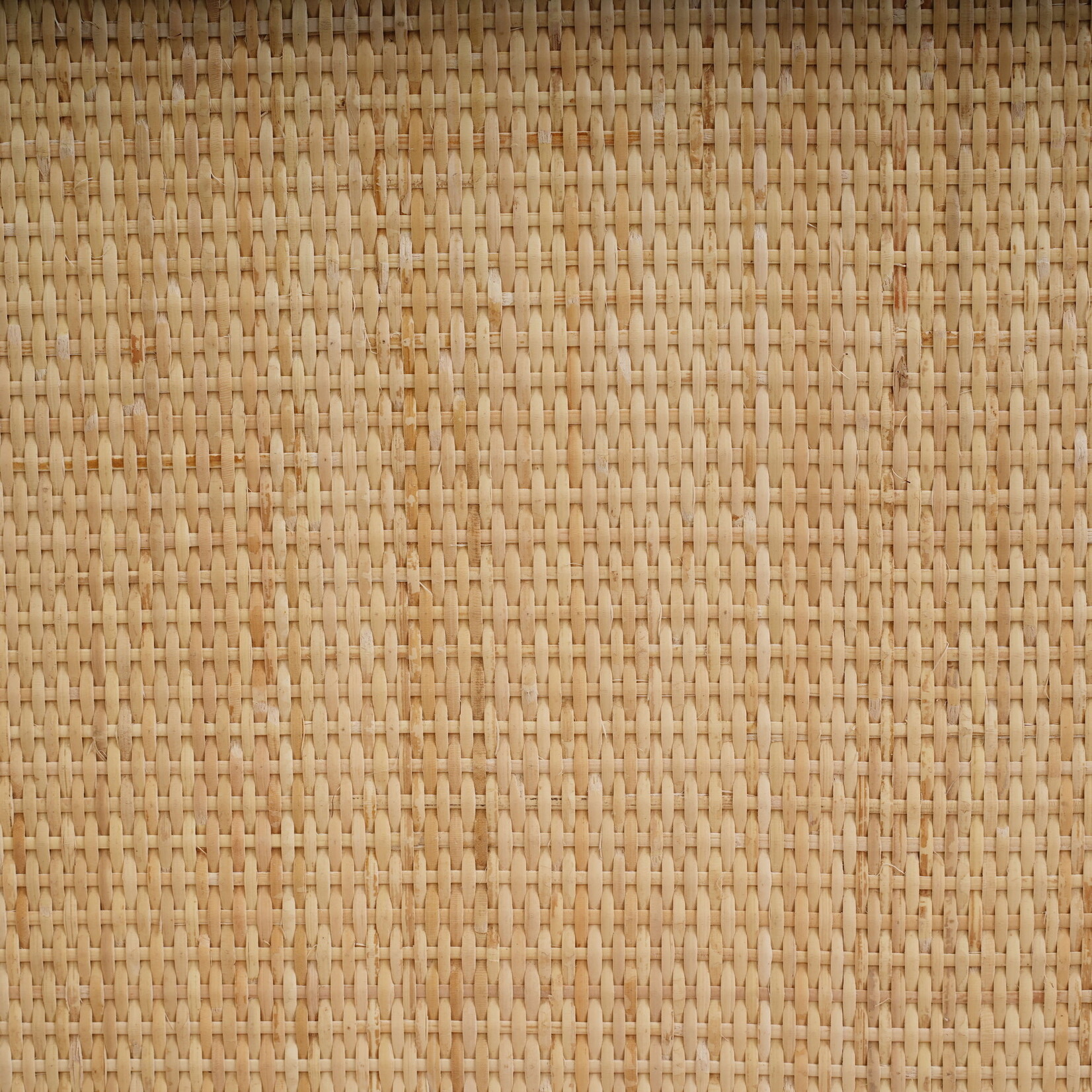 Outside The Box 28x18x31 Renoir Natural Rattan Wrapped Mahogany Side Table In Sandbar
