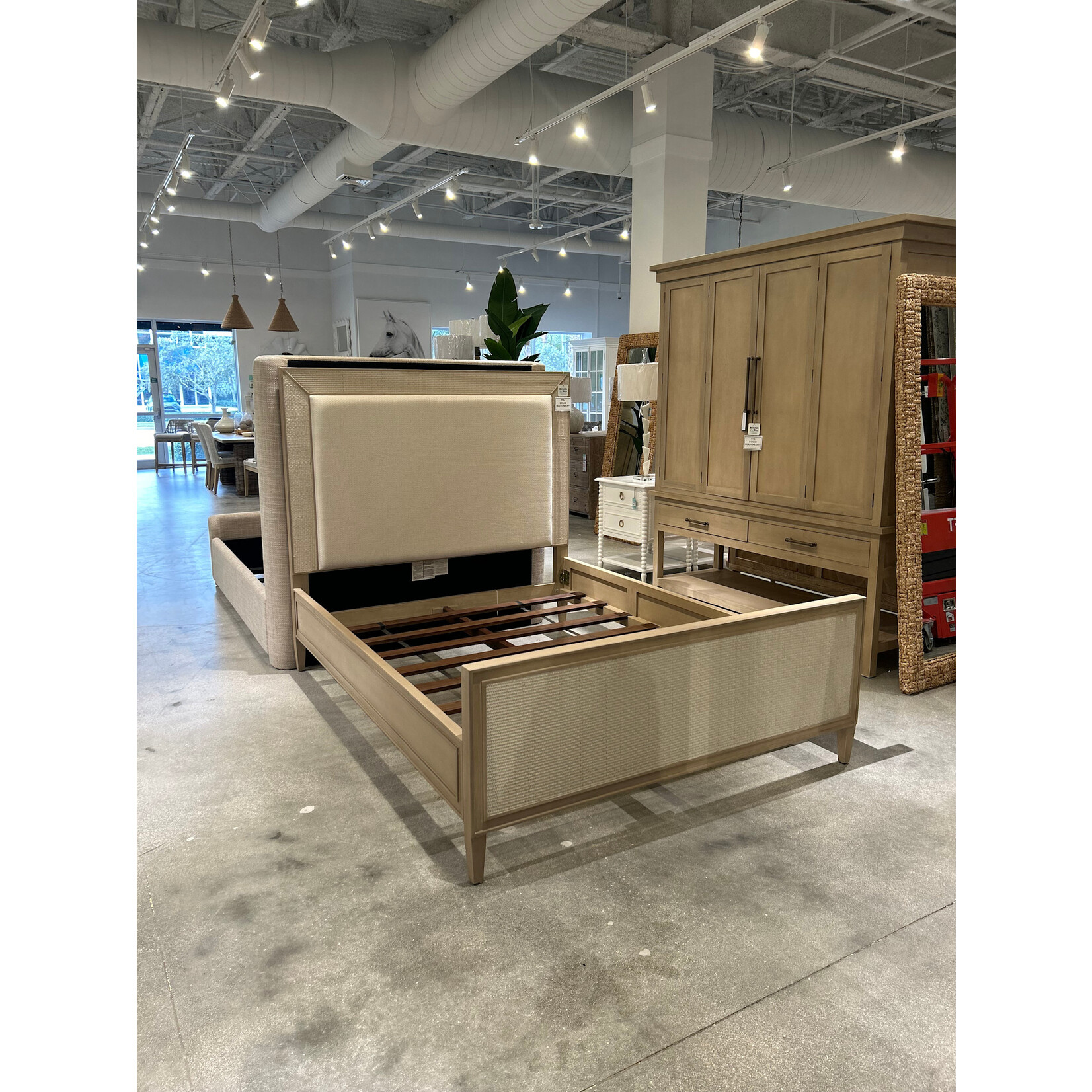 Outside The Box 64x85x60 Belgravia Mahogany & Rattan Upholstered Queen Bed In Sandbar