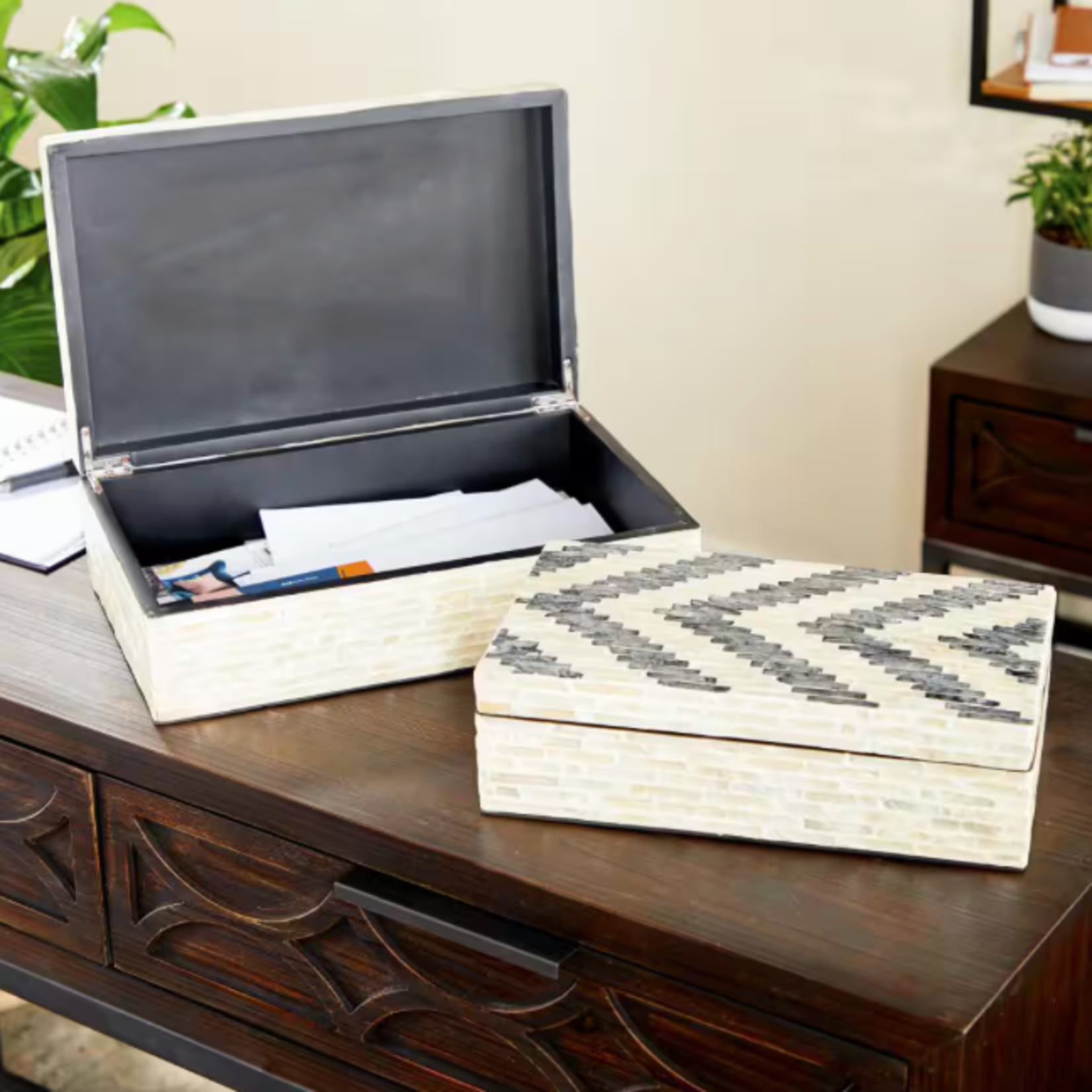Outside The Box 14" & 12" Set Of 2 Cream & Black Mother Of Pearl Shell Decorative Boxes