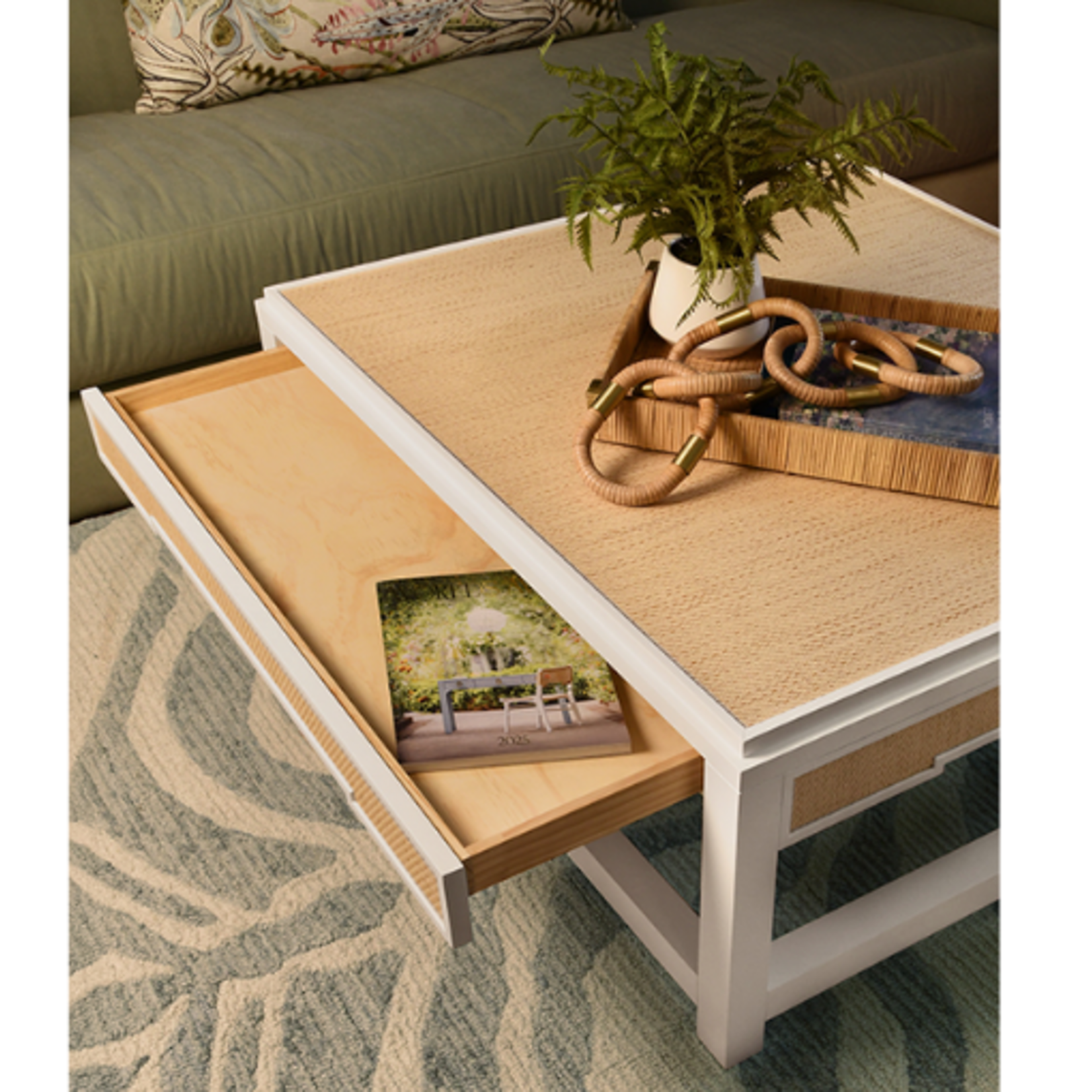 Outside The Box 30" Worlds Away Natural Rattan & Brass Decorative Oval Link Chain