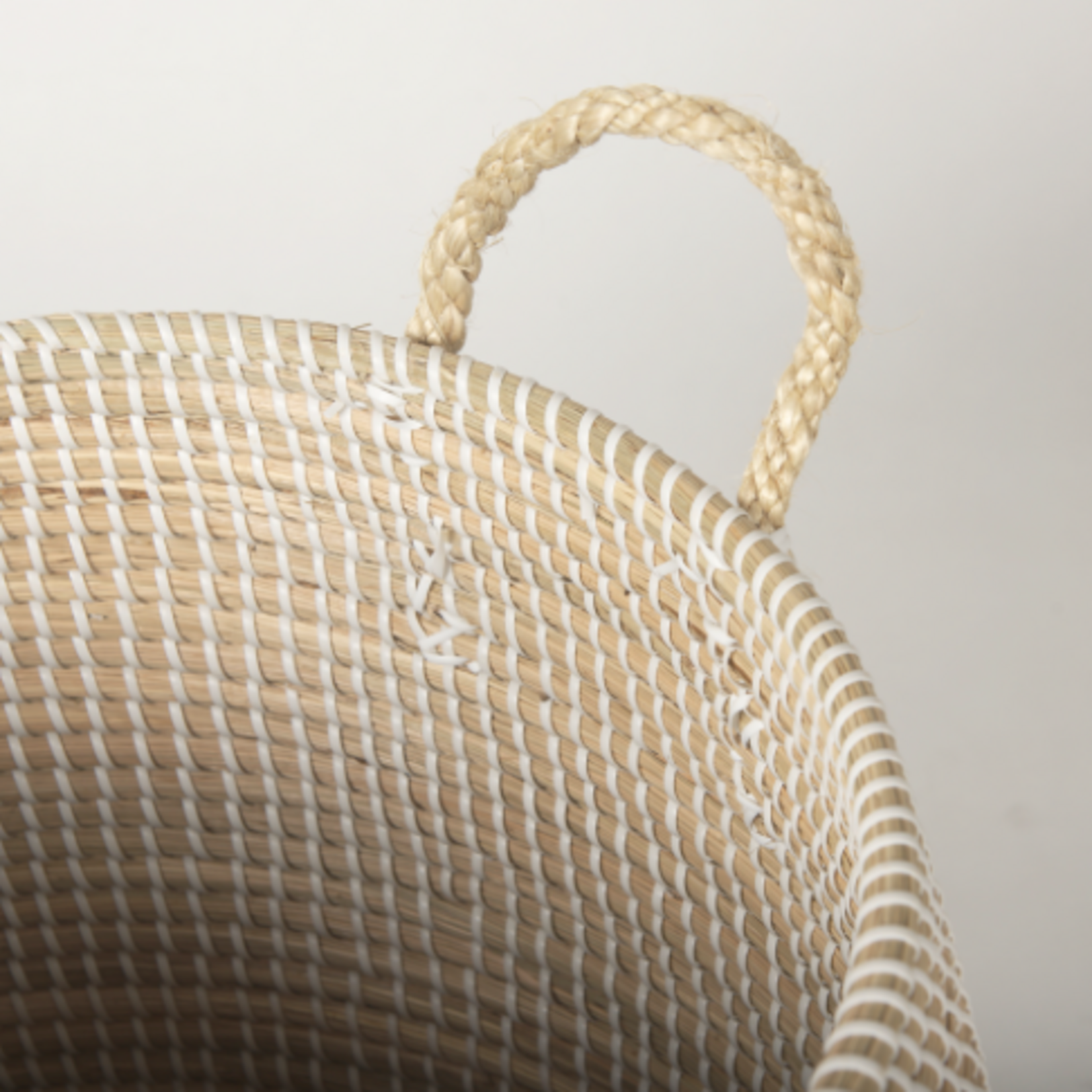 Outside The Box 30" & 19" Set Of 2 Kairi Seagrass Floor Baskets W/ Lids and Handles