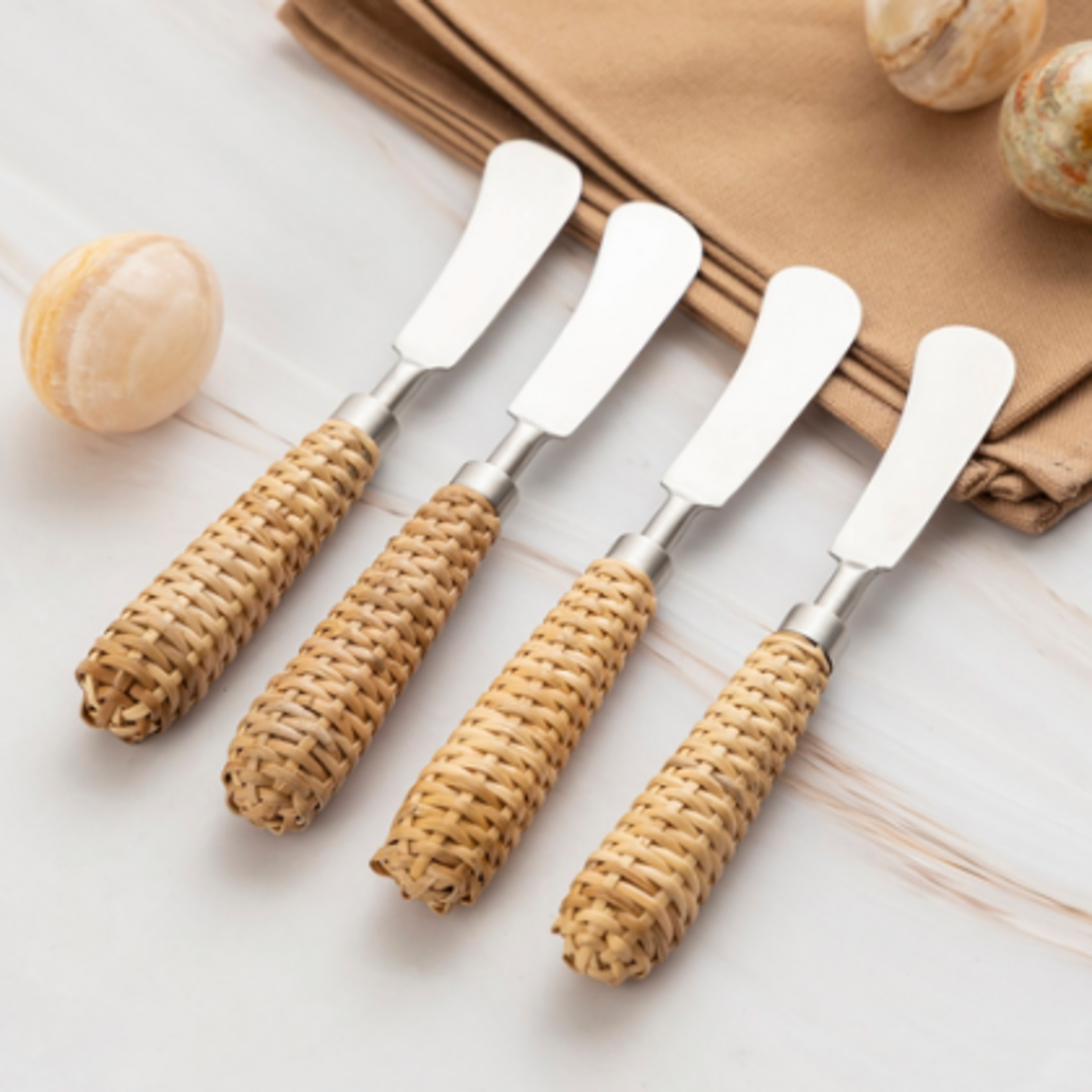 Outside The Box 7" Set Of 4 Spreaders Stainless Steel & Wood Handle