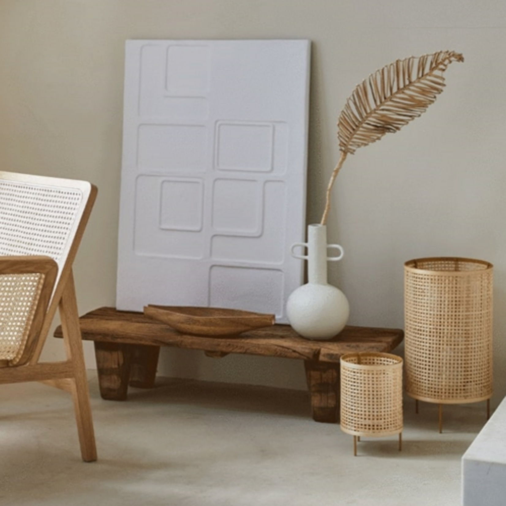 Outside The Box 9" Planta Loco Natural Banana Leaf Decor