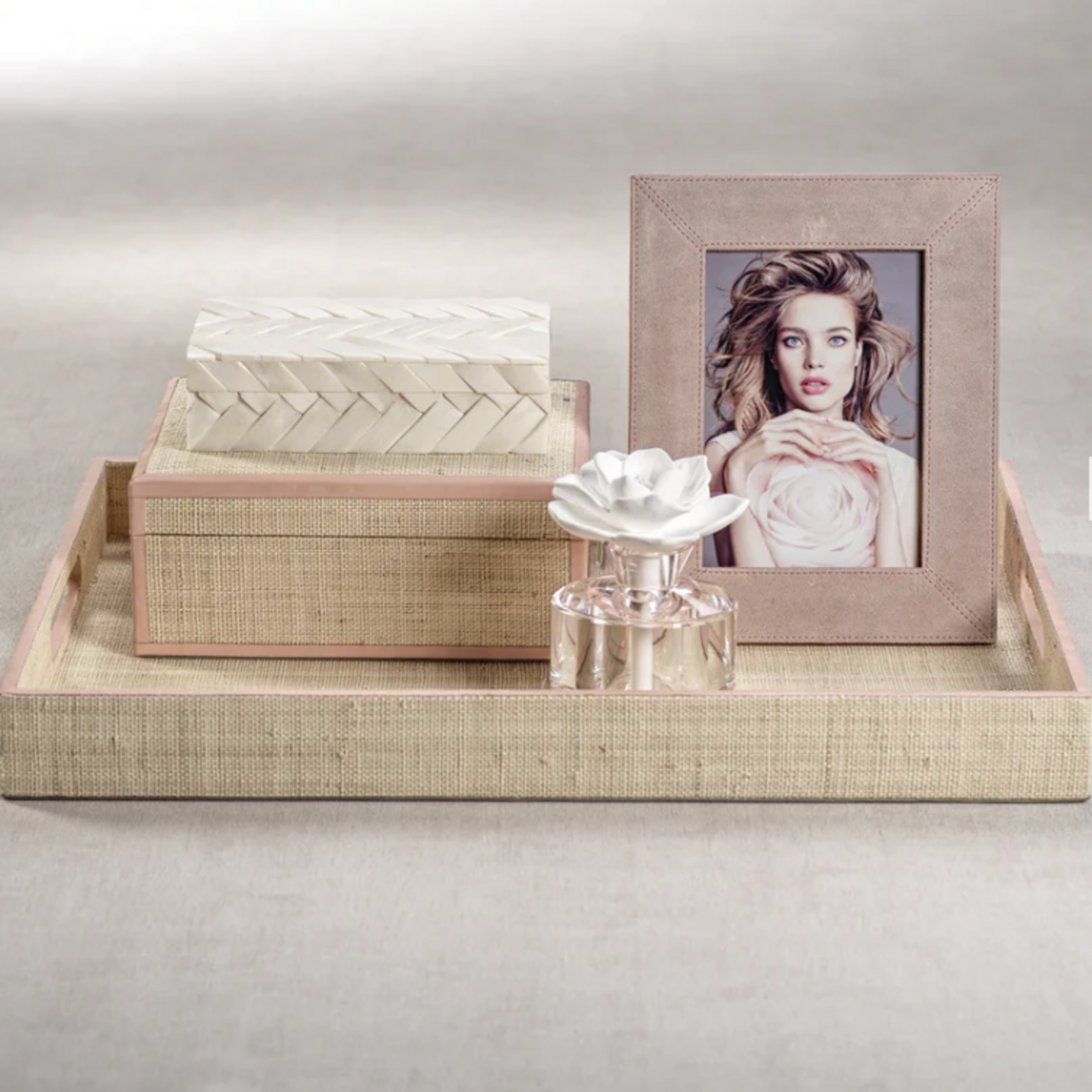 Outside The Box 9x7x4 Lulu Natural Raffia With Pink Leather Trim Box