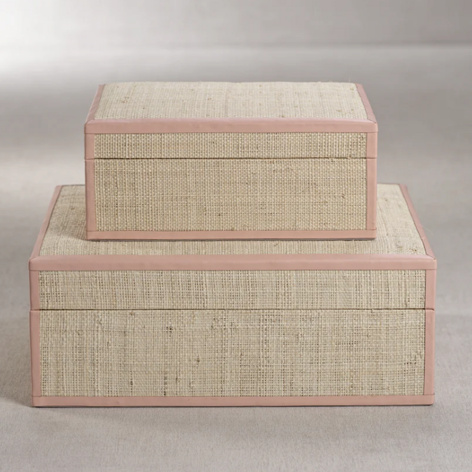 Outside The Box 9x7x4 Lulu Natural Raffia With Pink Leather Trim Box