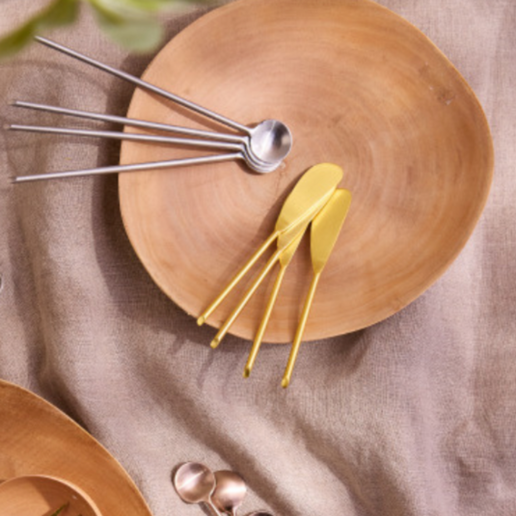 Outside The Box 14" Set Of 4 Gold Hand Crafted Stainless Steel Spreaders