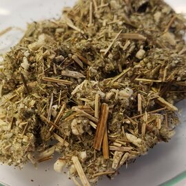 Mugwort Cut and Sifted Bulk