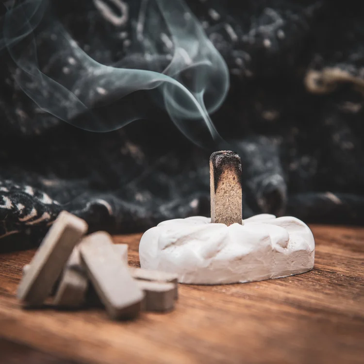 INCENSE / RESINS / SMUDGE