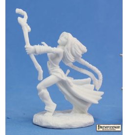 Reaper Miniatures Bones: Seoni, Iconic Sorceress