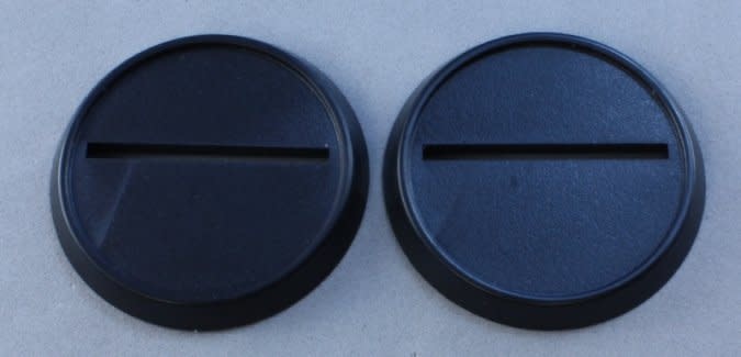 Bases BNIB 40mm Round Lip Slotted x 10 10BASE40WR Bases BNIB 40mm Round Lip Slotted x 10 10BASE40WR