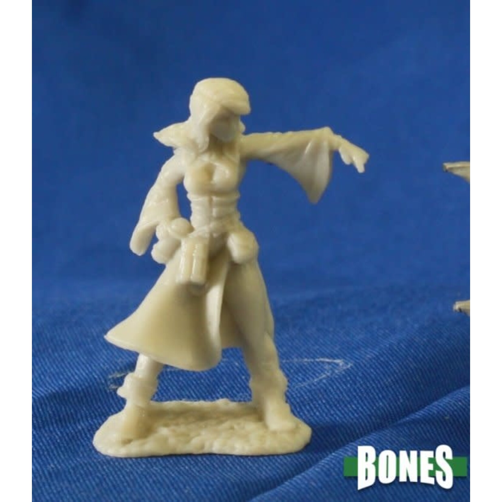 Reaper Miniatures Juliette, Female Sorceress