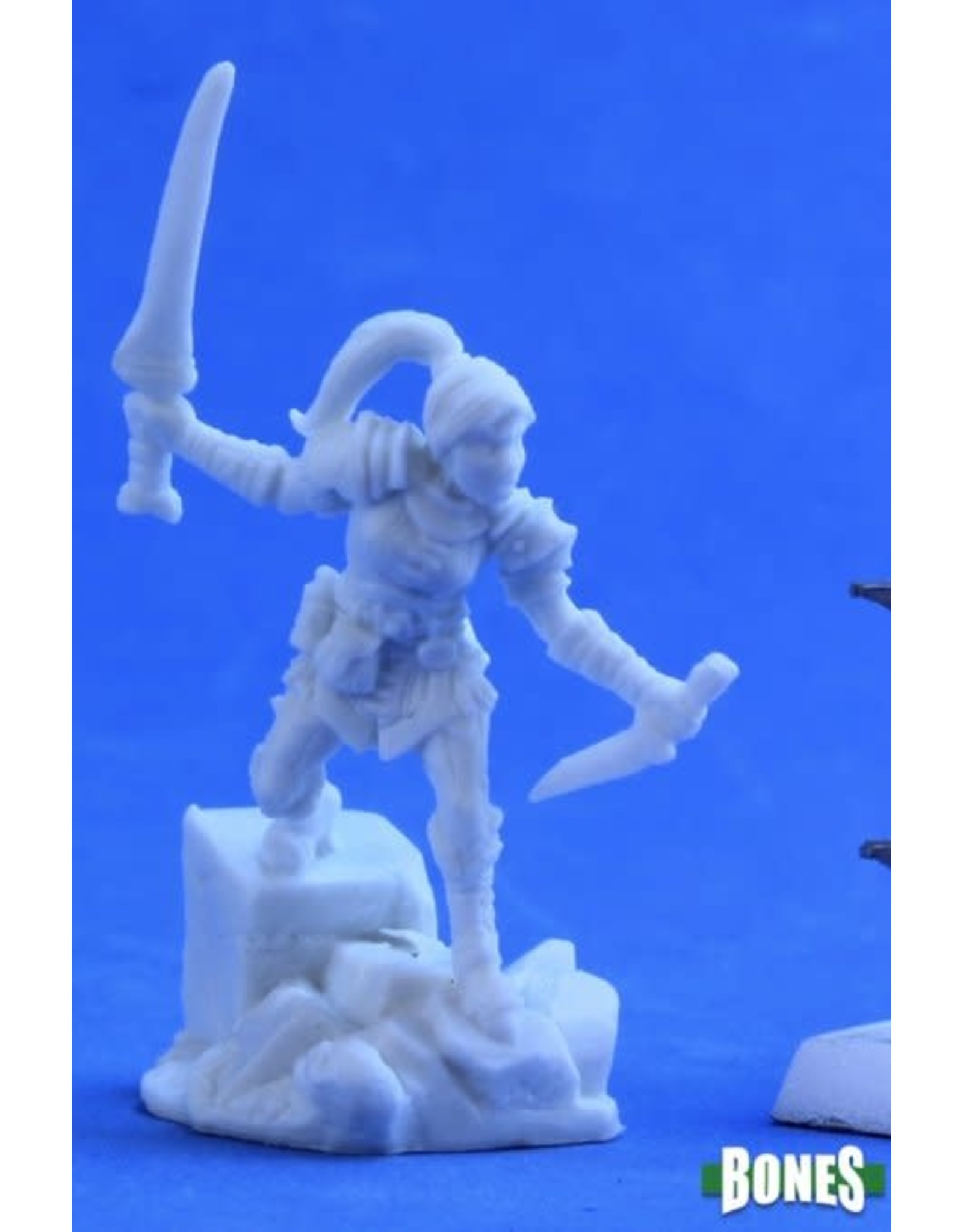 Reaper Miniatures Bones: Lanelle Half-elf Rogue