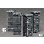 Reaper Miniatures Graveyard Fence Posts (4)