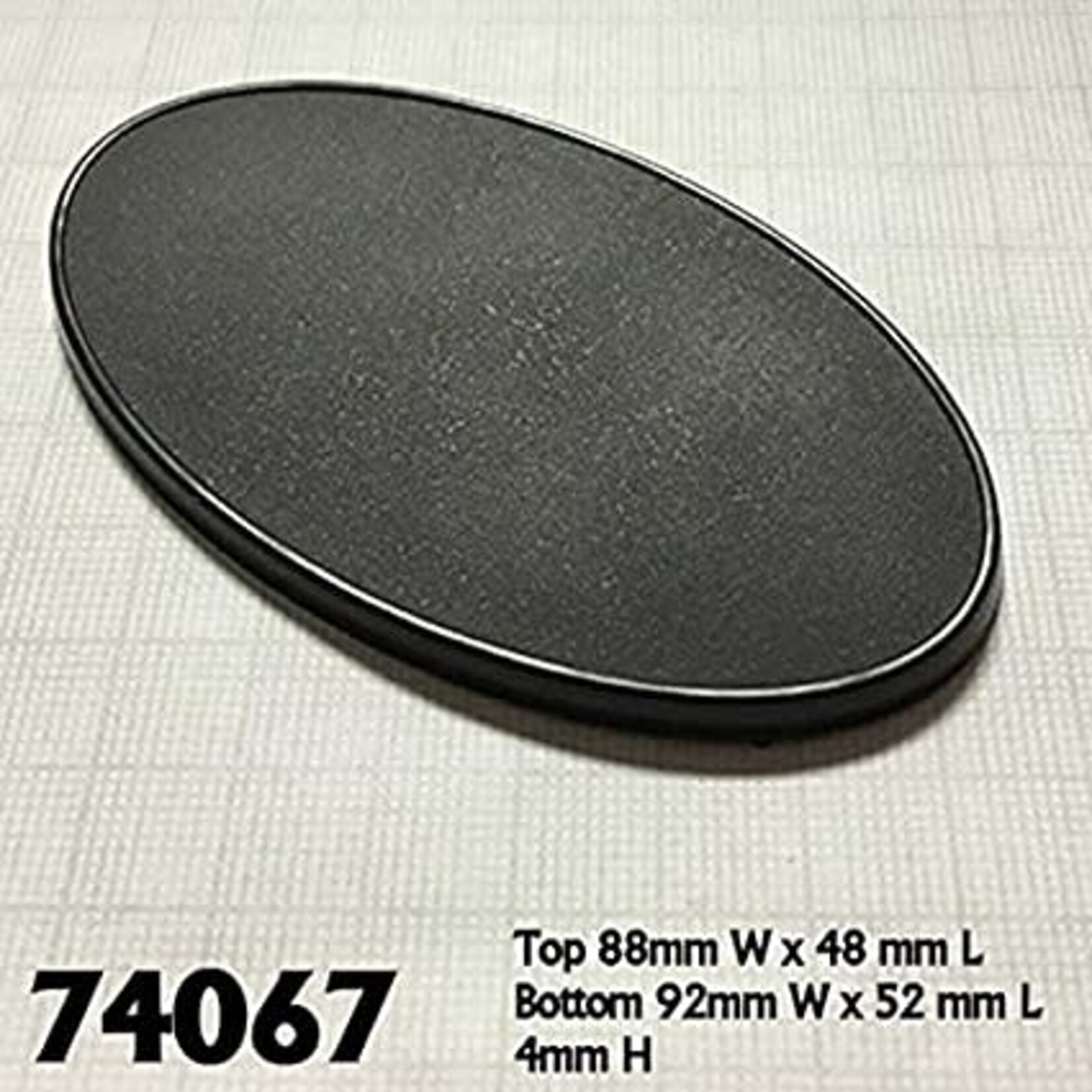 Reaper Miniatures 90mm x 52mm Oval Gaming Base (10)