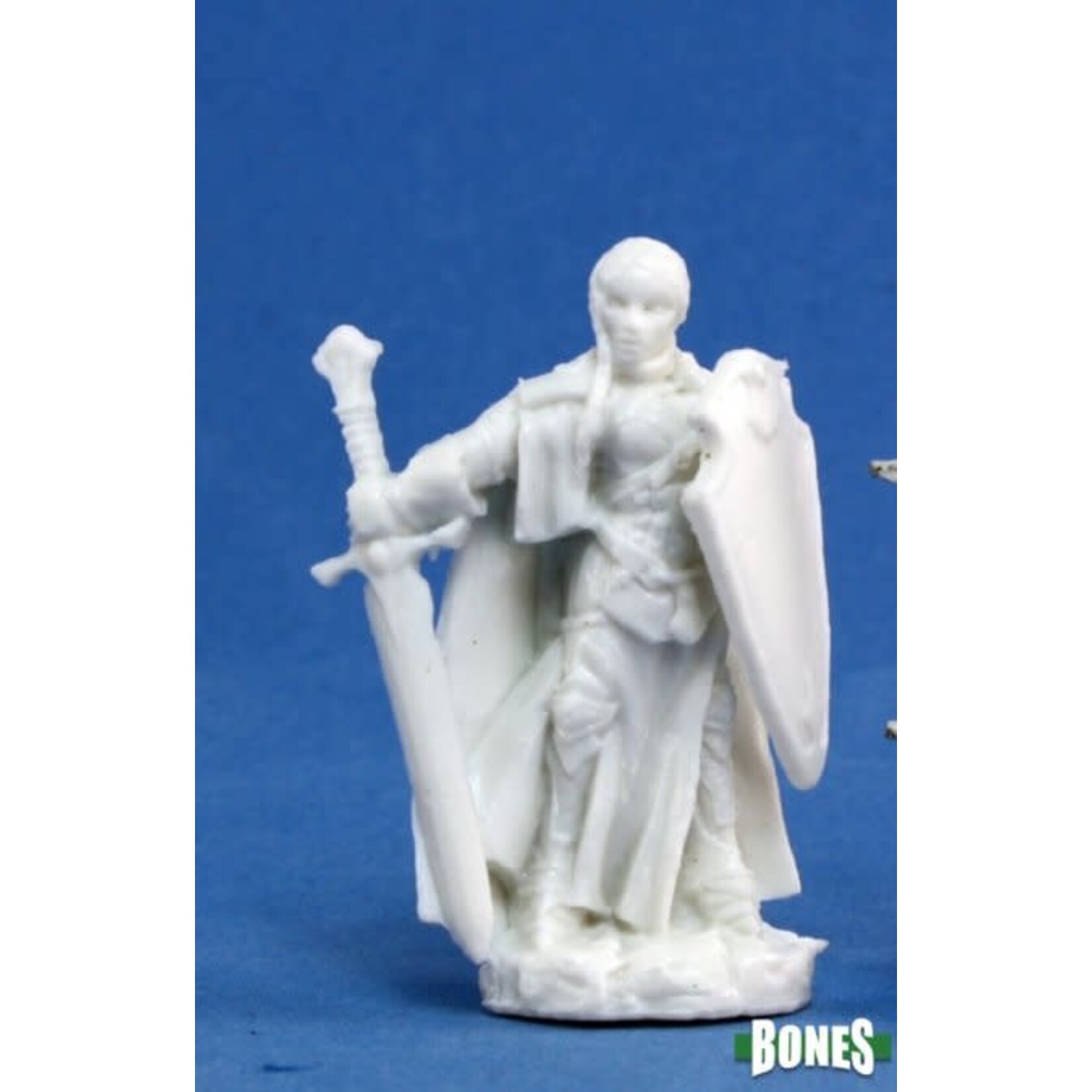 Reaper Miniatures Isabeau Laroche, Female Paladin