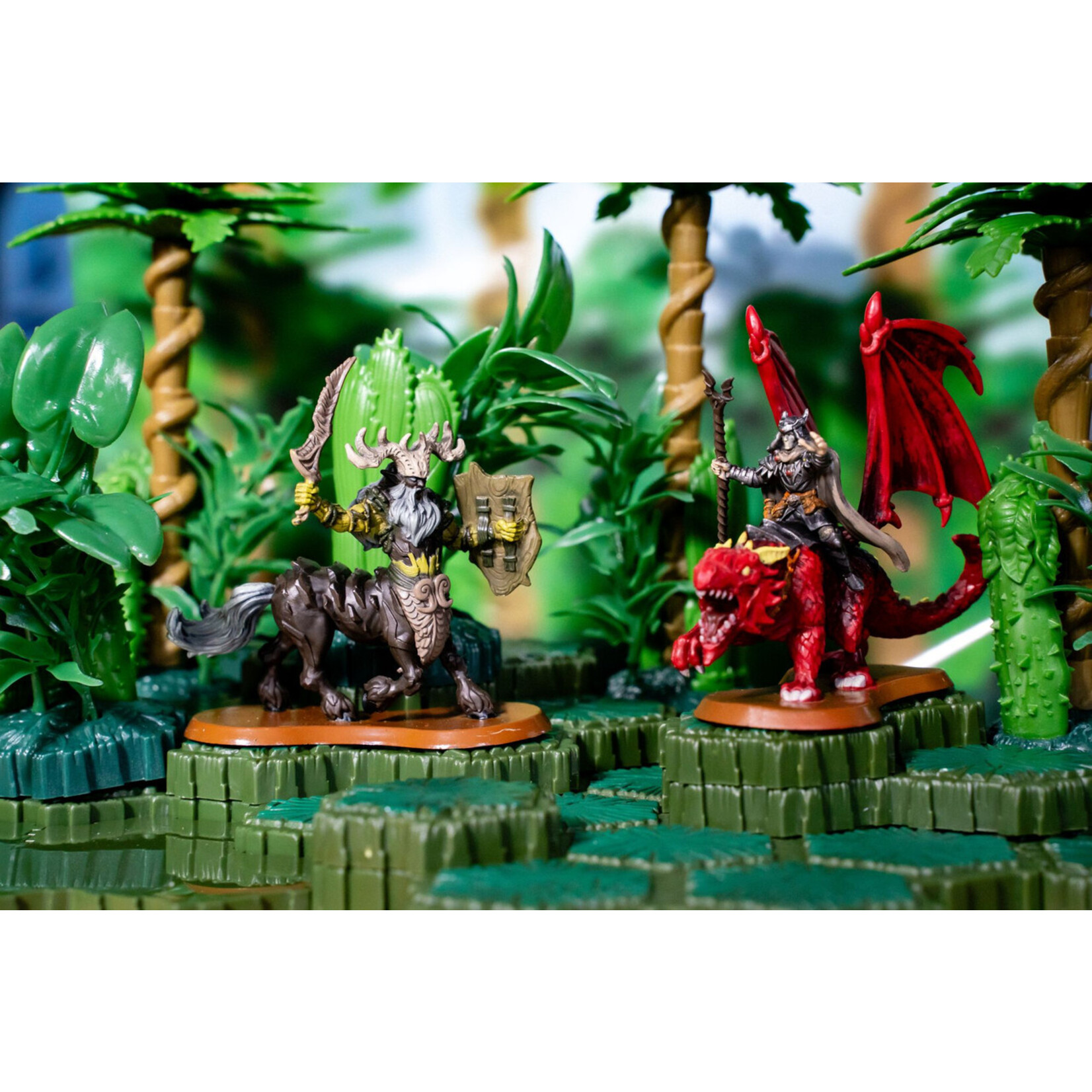 Heroscape: Rising Tide - Sonlen and Halushia, Scion of the Wild Army Expansion