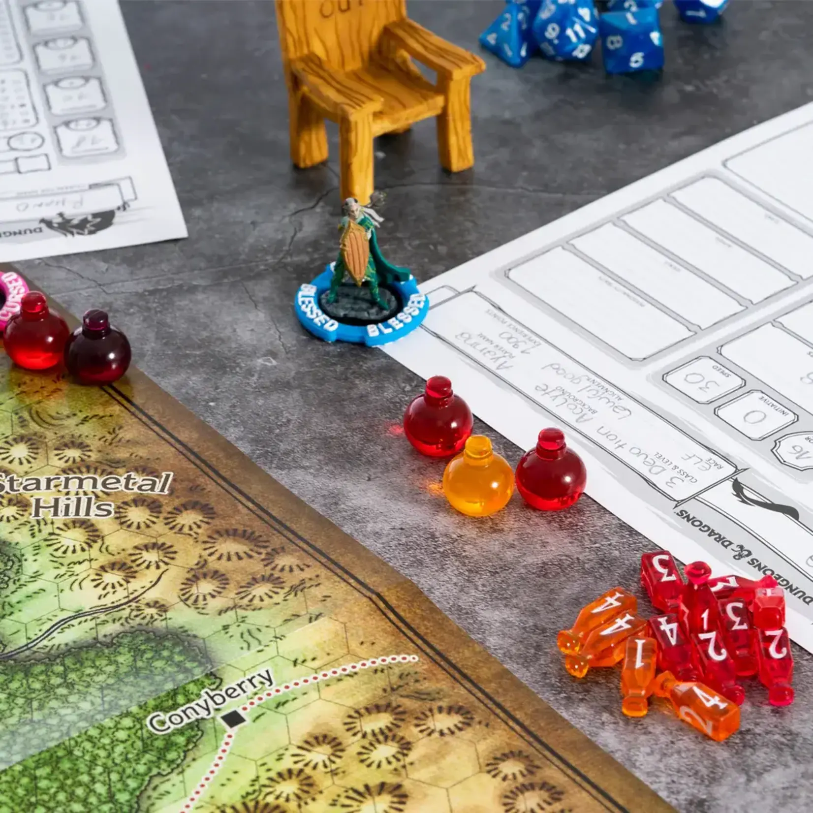 LYNX ACCESSORIES: HEALING POTION MARKERS AND DICE: SET OF 24 DICE AND 15 POTIONS TOKENS