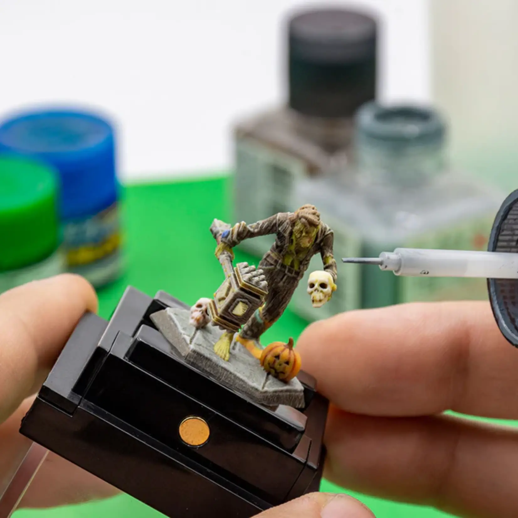 ULTRA PRO INTERNATIONAL, LLC Character Clamp - Secure 1 Inch Miniature Display