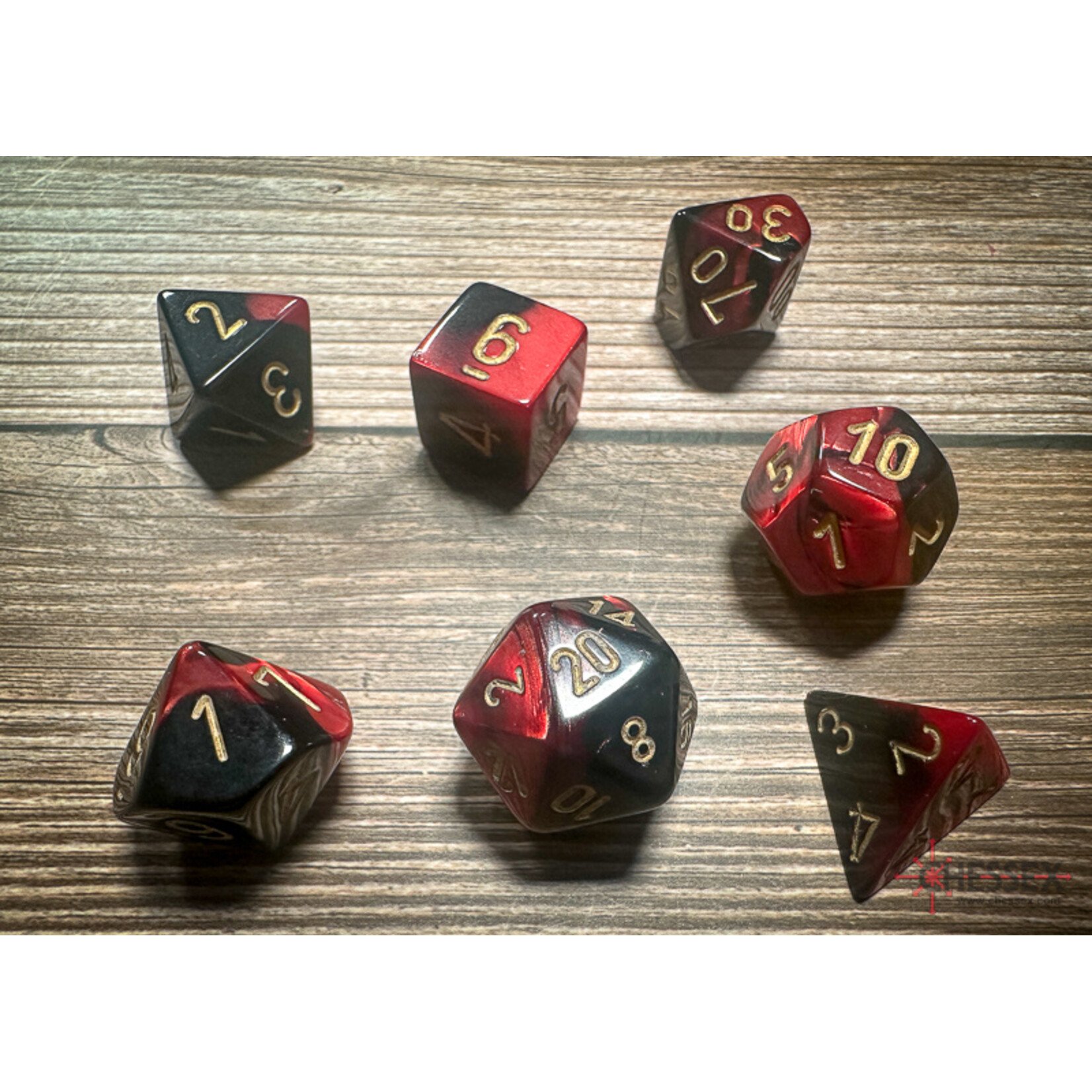 Chessex Gemini Black-Red/gold Polyhedral 7-Dice Set