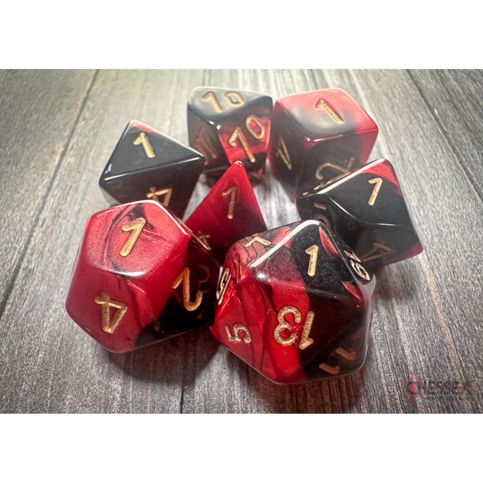 Chessex Gemini Black-Red/gold Polyhedral 7-Dice Set