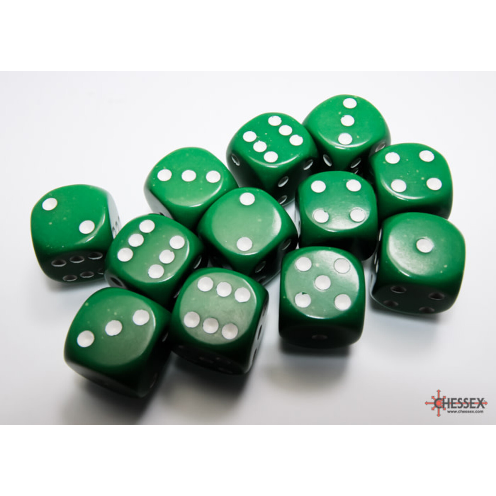Chessex Opaque: 16mm D6 Green/White (12)