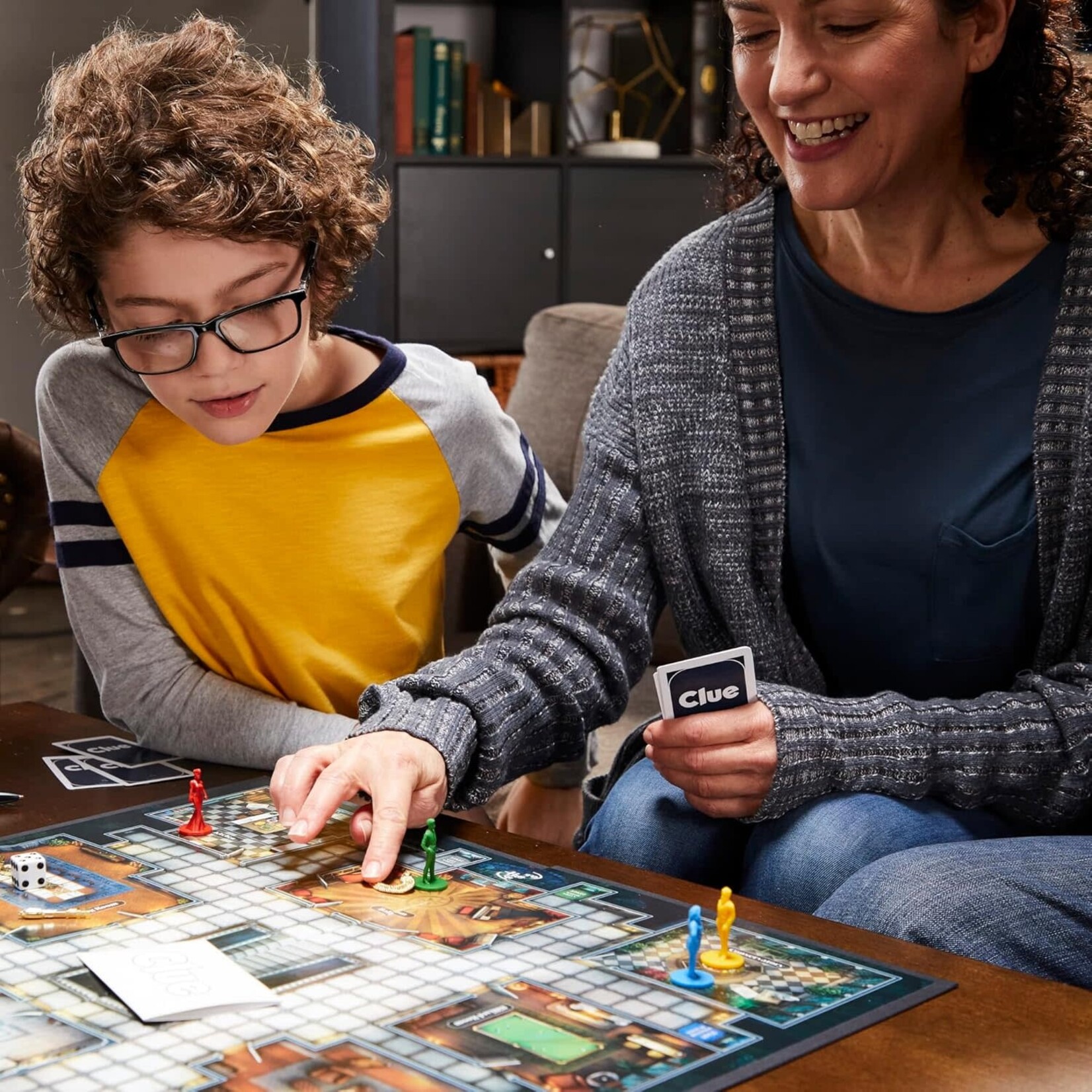Clue: The Classic Mystery Game