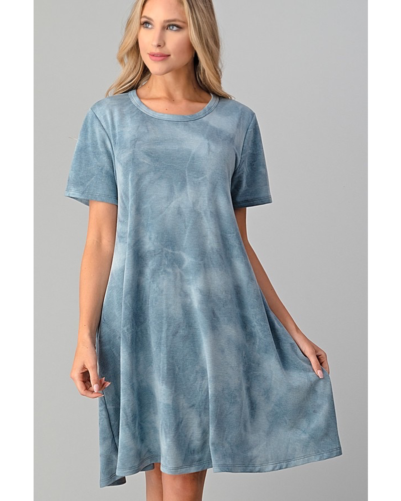 short sleeve swing dress with pockets