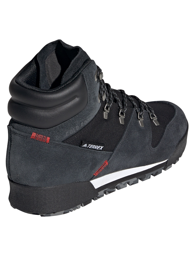 terrex snowpitch